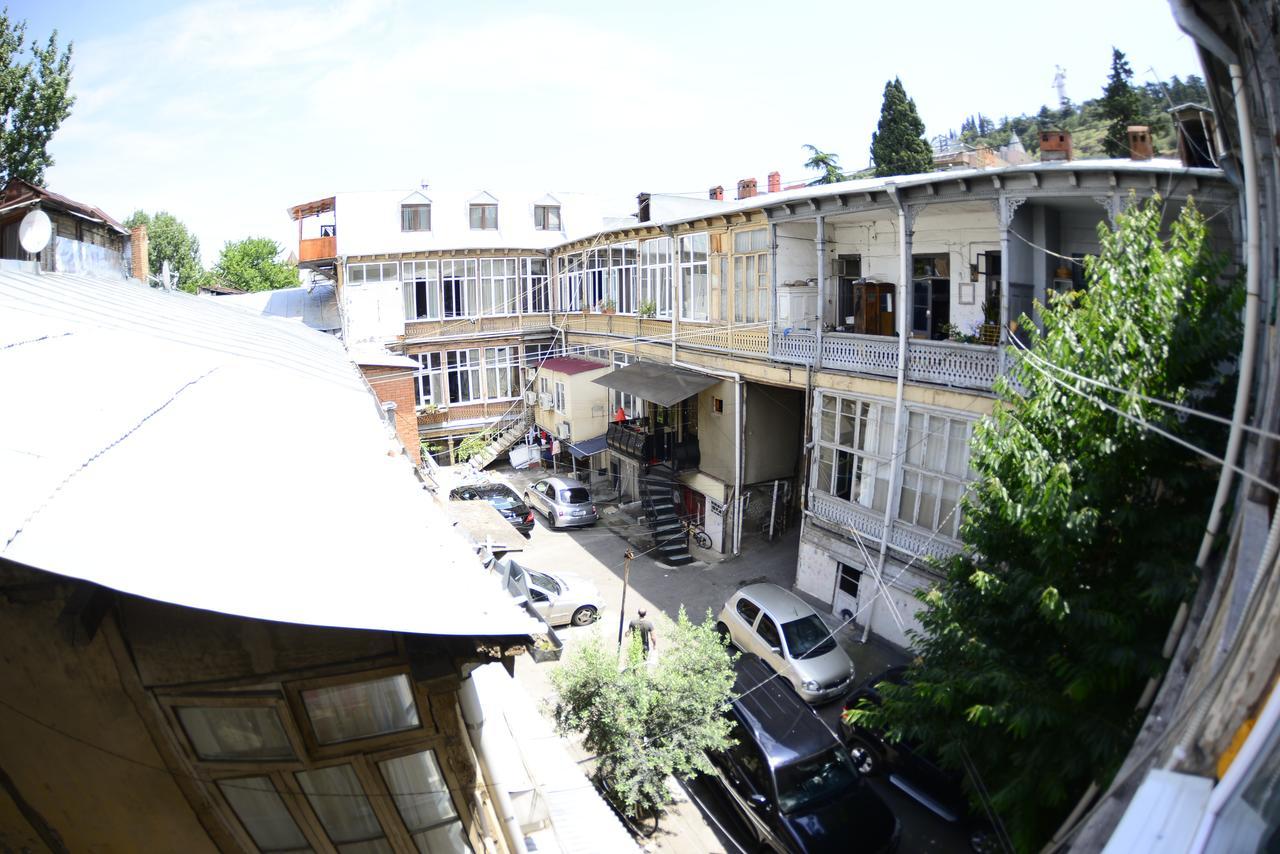 Ana'S Apartment In Old Tbilisi Exteriör bild
